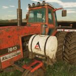 International Harvester saddle tank2